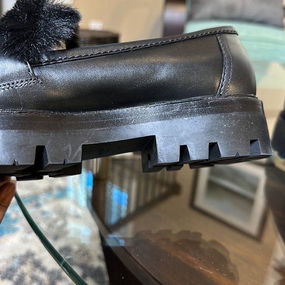 NWOB 🔥 Kate Spade Posh Winter Black‎ Leather Faux Fur Preppy Loafers Size 8 - Picture 12 of 15
